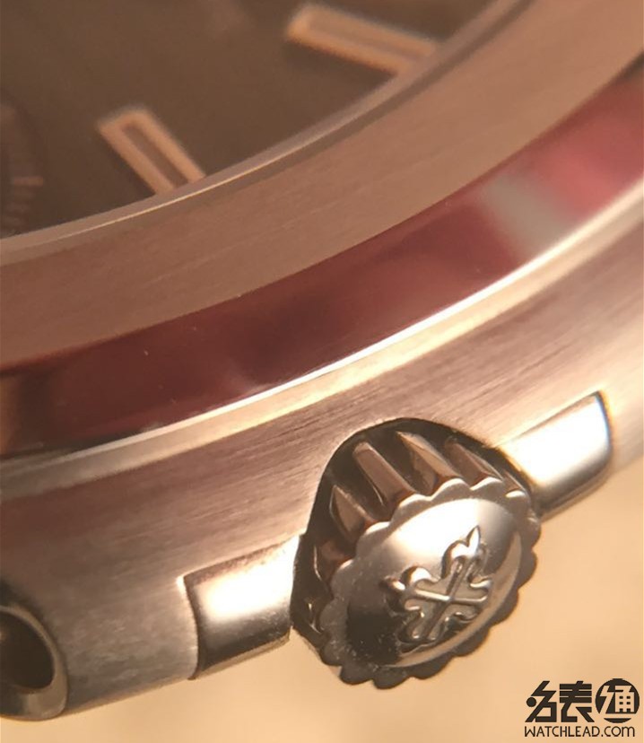 百达翡丽5712和蒂凡尼哪个好 (百达翡丽5712a目前价格多少)