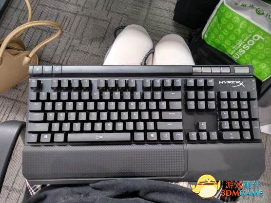hyperxalloyelite拆解,hyperxrgb测评