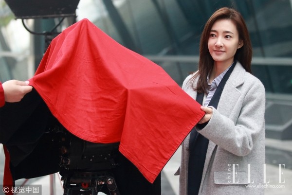 钟楚曦在胡一天身边,钟楚曦抱胡一天