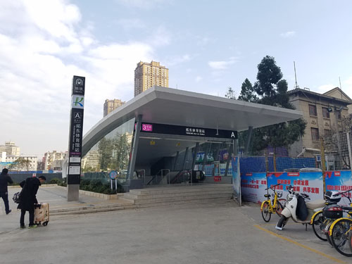 运动贯串拓东体育馆片区商业生态链C86、金格等满足消费层级