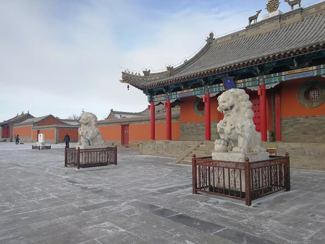 夏季的锡林浩特有多美,锡林浩特市的美景变化