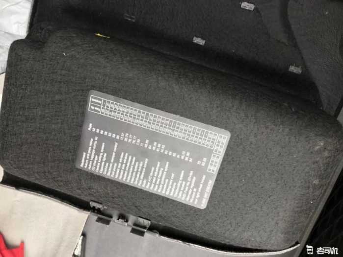 德系车的保值率有多低？当年极品宝马7系如今只要几万块