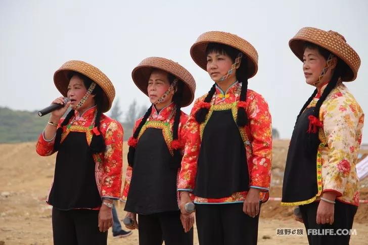 上周末，*江阳**打造了一场越野狂欢嘉年华，现场燃爆……｜自驾地理