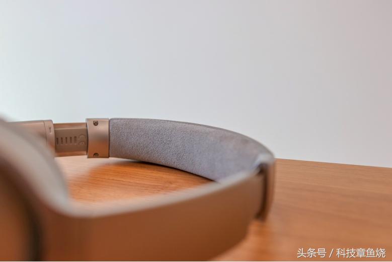 谁才是音质最强耳机,索尼降噪豆和boseqc35