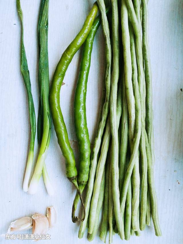 凉拌绿豇豆最好吃的做法,豇豆和豆芽怎么凉拌做才会更好吃