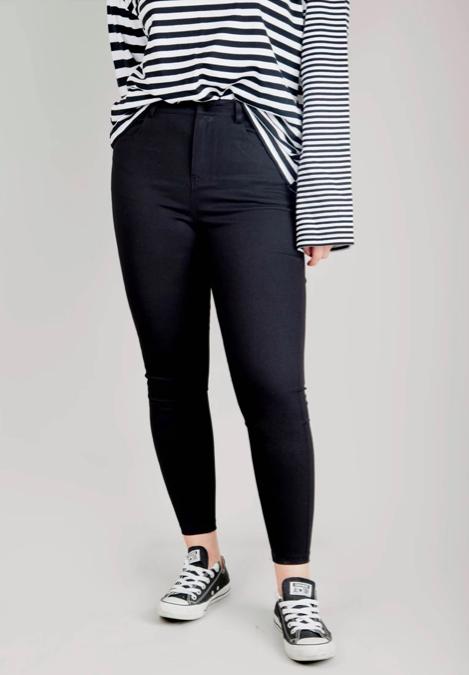 170斤胖女孩穿衣服,180斤胖mm选衣服关键词