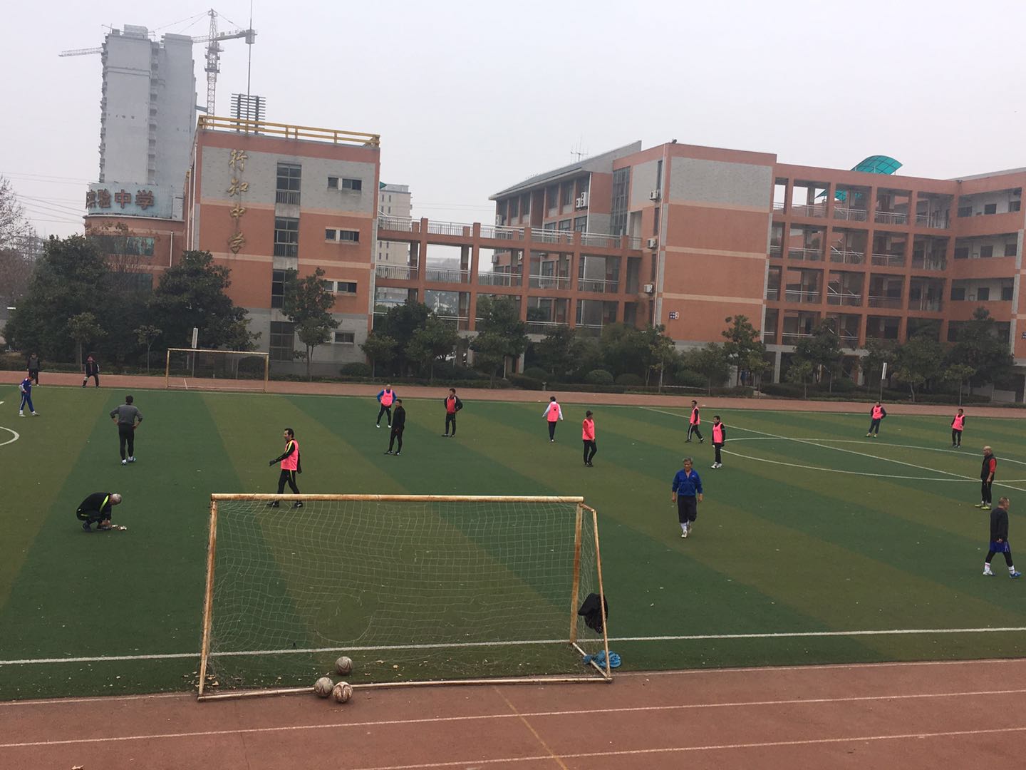 一起踢球，一辈子！这支南京球队做到了