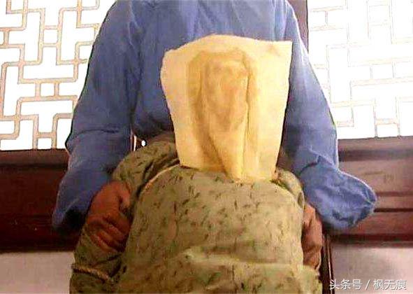 古人最残忍的十大酷刑,满清最厉害的酷刑是什么酷刑