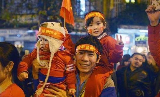 越南足球崛起给中国足球的启示,屡战屡败的越南男足终于迎来胜利