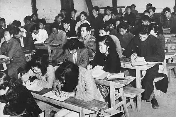 《无问西东》里的大师，民主*党**派人士有多少？