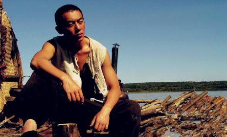 朱亚文真的很宠沈佳妮吗,朱亚文喜欢过刘亦菲吗