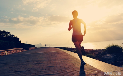 无本创业赚钱点子看后让你惊呆,月入2万的10个小生意赚钱的点子