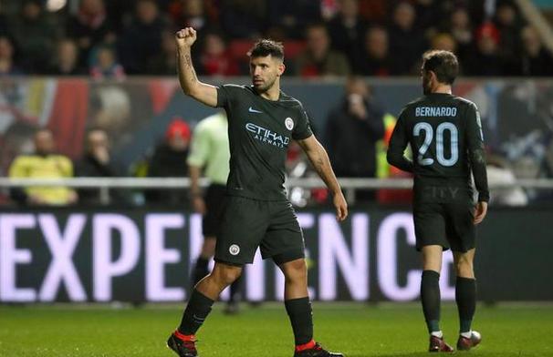 曼城胜西汉姆联五轮全胜,英超曼城2-0纽卡阿奎罗