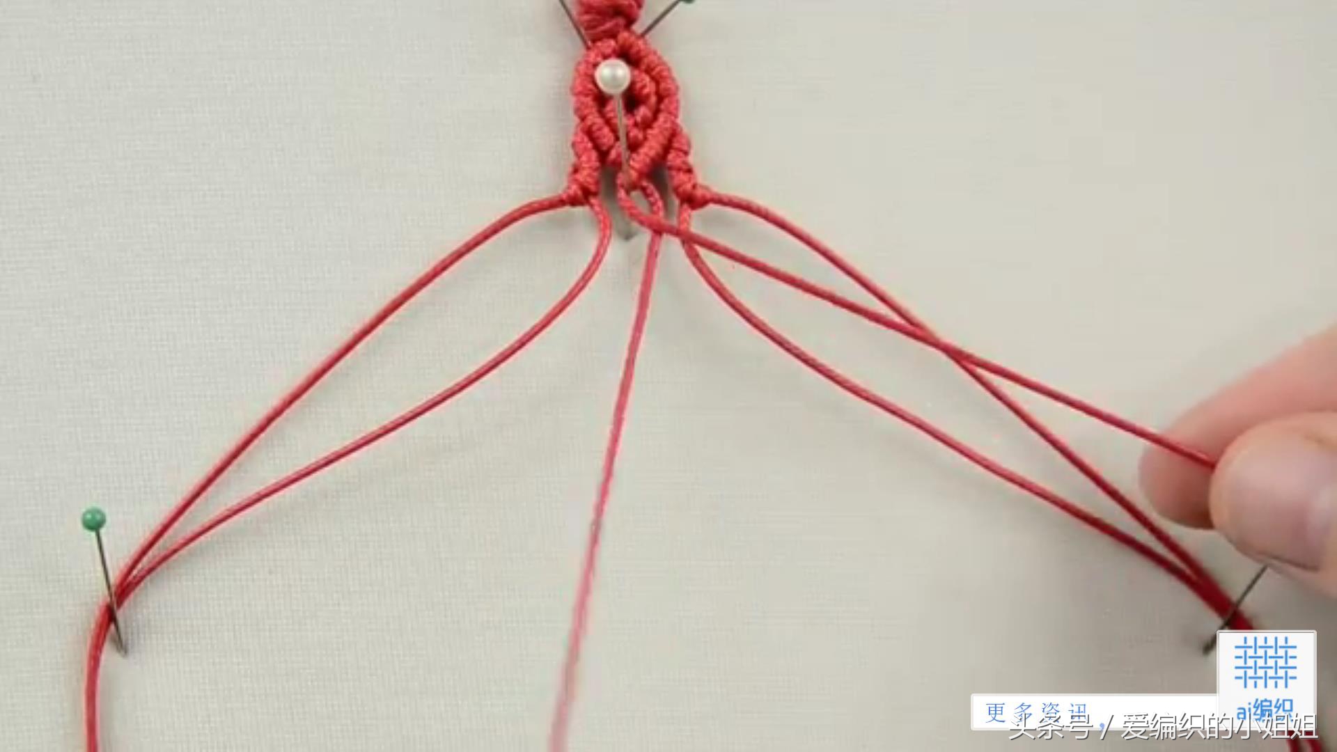 红色手链女款2022年新款编织教程,粉紫色鱼尾轮回手链编织教程