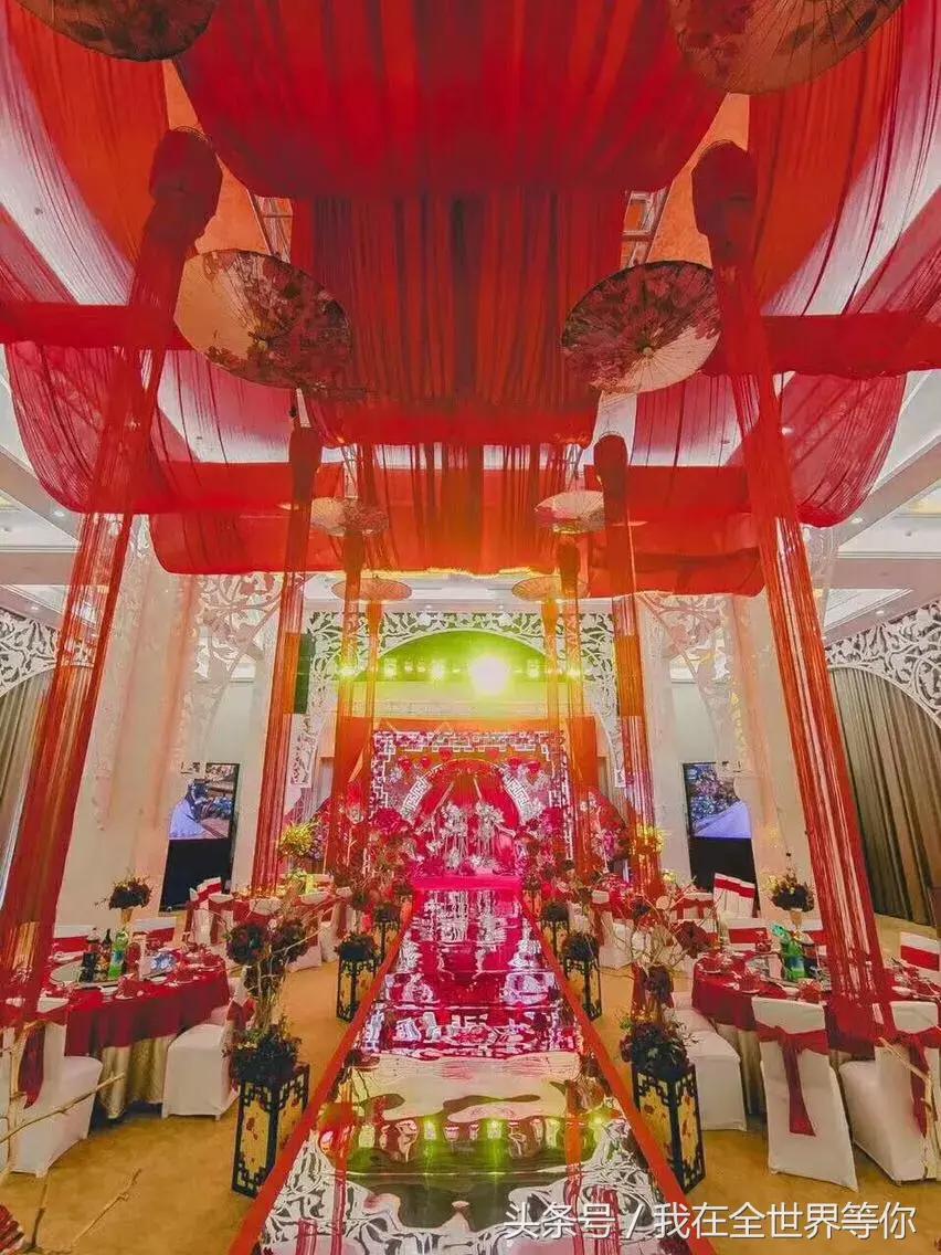 凤冠霞帔中式婚礼全流程,中式婚礼主持流程最全详细清单