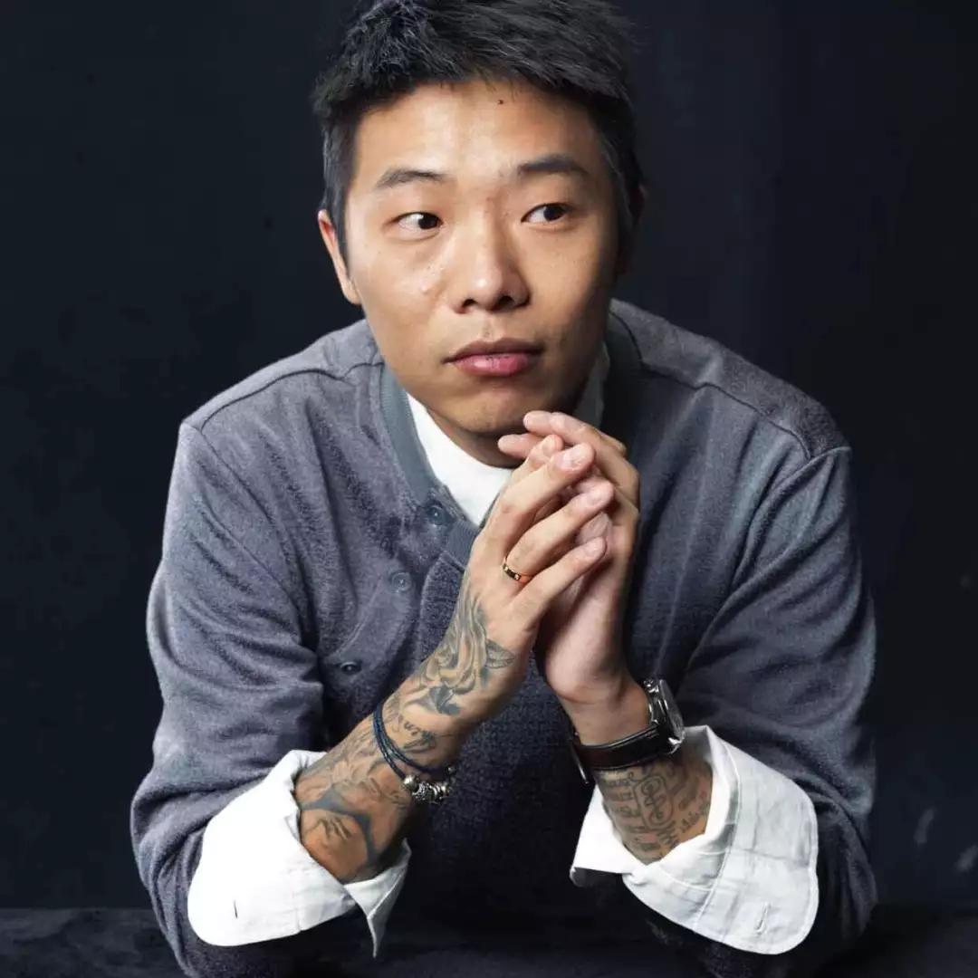 我见过的茅侃侃：被成名绑架，玩世不恭却成了自杀的注解