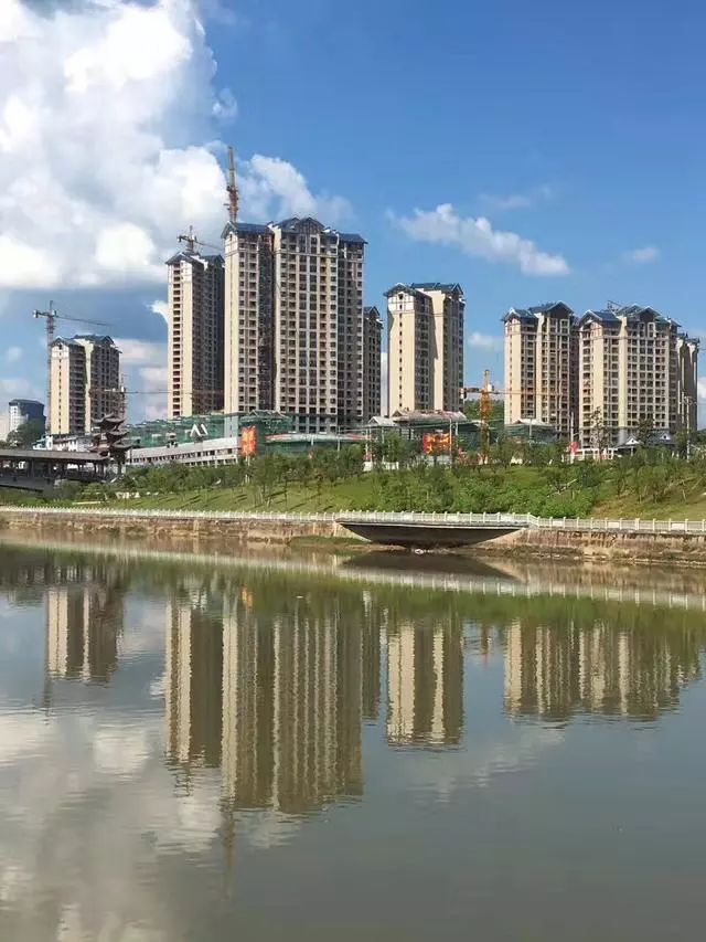 高层商品房顶楼怎么样,商品房顶楼值得购买吗