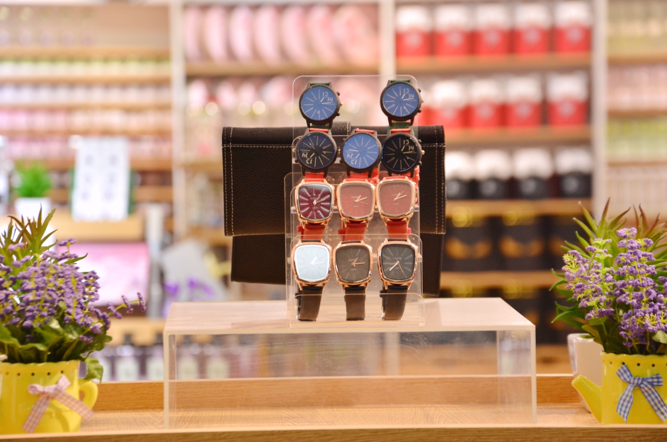 开一家百货精品店要多少钱,必多十元店能不能加盟