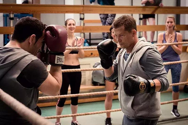 夺金四贱客讲的什么,夺金四贱客德语版