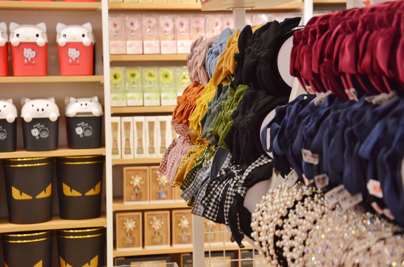 开一家百货精品店要多少钱,必多十元店能不能加盟