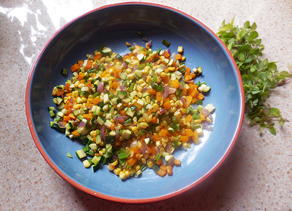 红曲米饭的正确食用方法,常做的红曲米饭