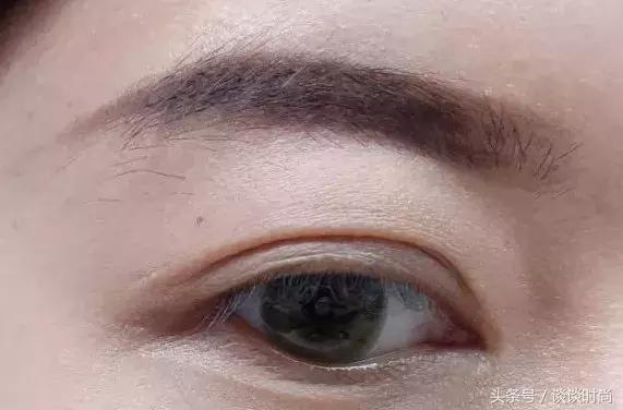 贫民窟女孩和白富美护肤品对比图,贫民窟女孩所有的化妆品和护肤品