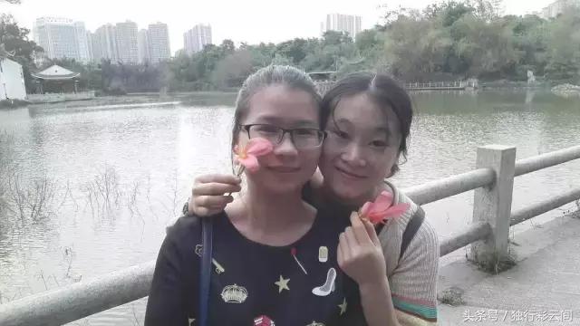 不会错的，选那个陪你一起闹腾的人