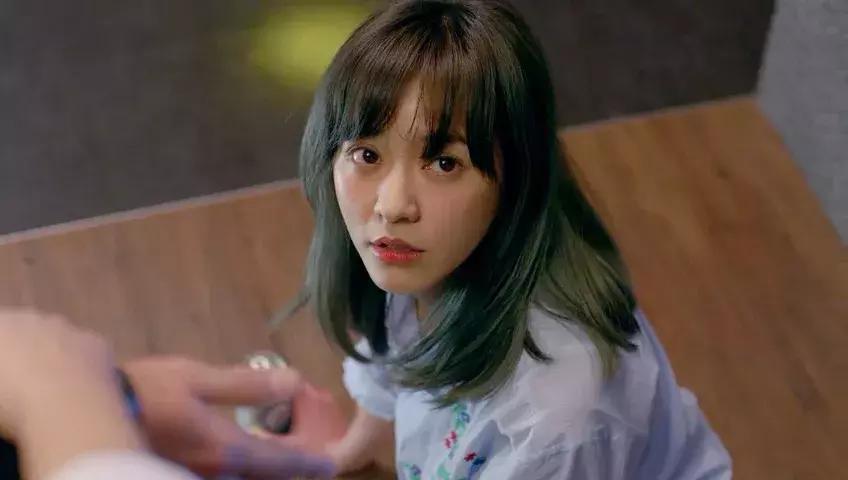 灰姑娘的故事说100年不厌，还不是心里怀揣一个李泽言么