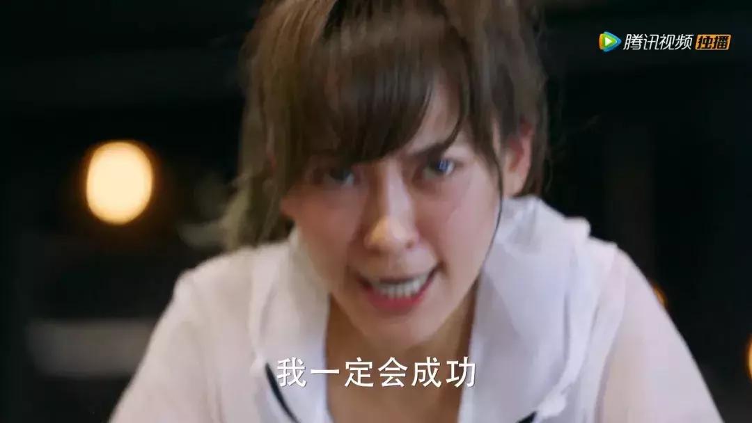 灰姑娘的故事说100年不厌，还不是心里怀揣一个李泽言么