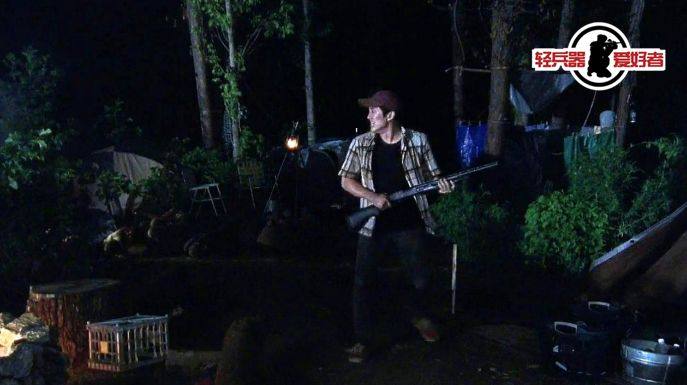 丧尸别跑！《行尸走肉》里那些“对抗丧尸”的终极*器武**（第一季）