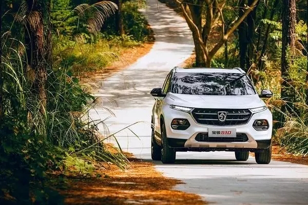 宝骏510车钥匙没电怎么开门视频,宝骏510遥控钥匙没电了怎么启动车