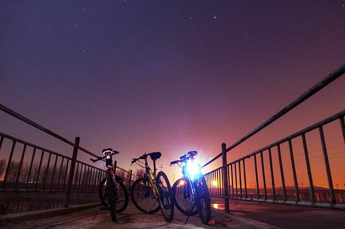 关于骑行手电发热的看法，真的不热就是好手电么？