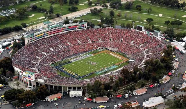 如果给足球场来个选美这些地儿你踢掉哪个？