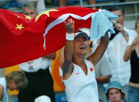 中国女网首朵让人骄傲的金花，曾斩杀小威，女儿名叫“雅典”