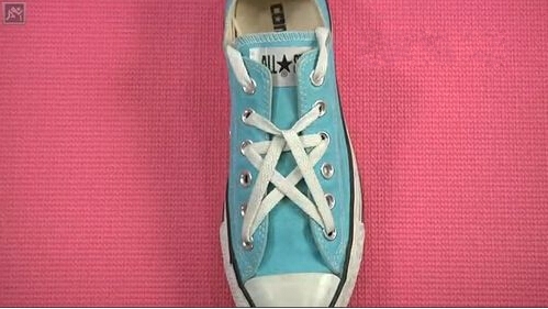 双鞋带鞋子怎么系鞋带才好看,帆布鞋系鞋带不露鞋带头