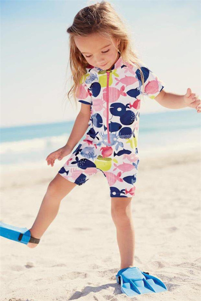 鑻卞浗瀹濆疂娉宠。,鑻卞浗澶х绌跨殑娉宠。