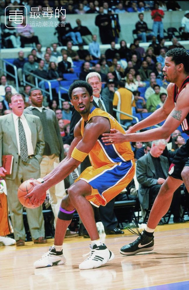 传奇落幕——科比职业生涯赛场球鞋完整回忆