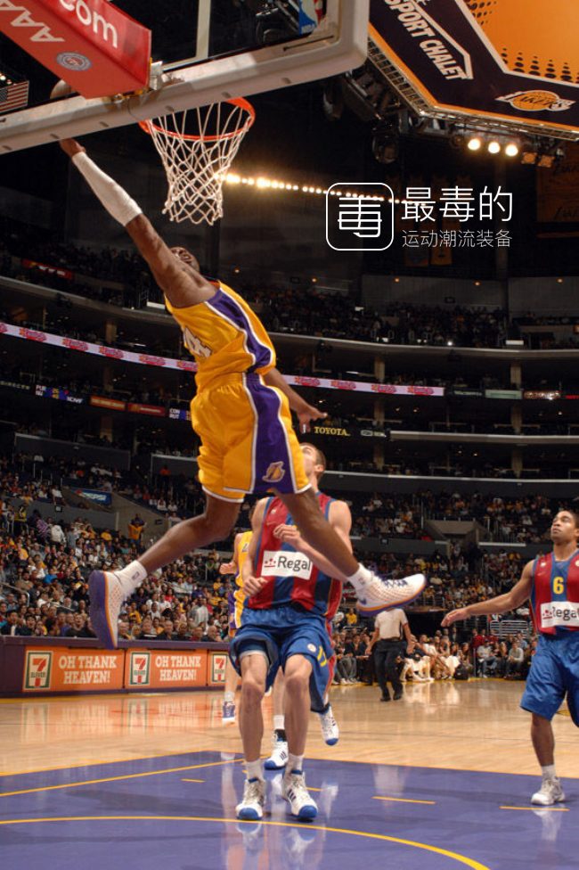 传奇落幕——科比职业生涯赛场球鞋完整回忆