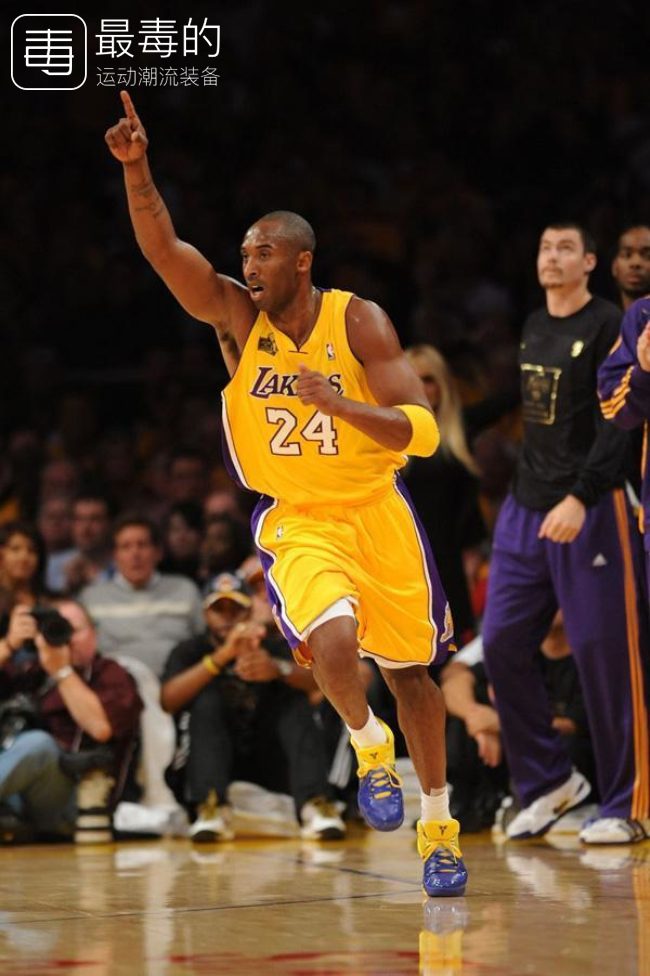 传奇落幕——科比职业生涯赛场球鞋完整回忆
