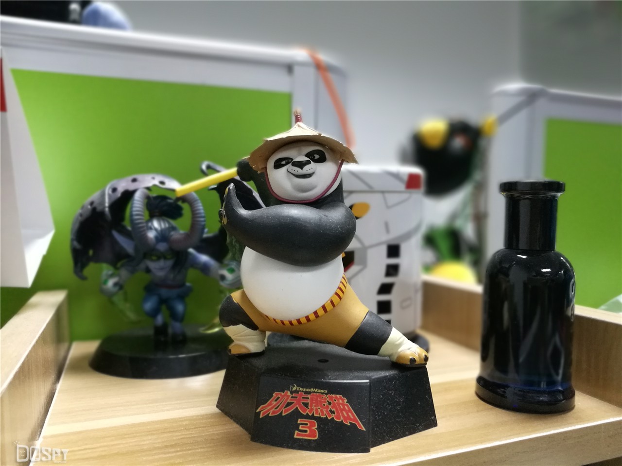 光荣v8屏幕高配和低配,光荣v8pro12.1英寸测评