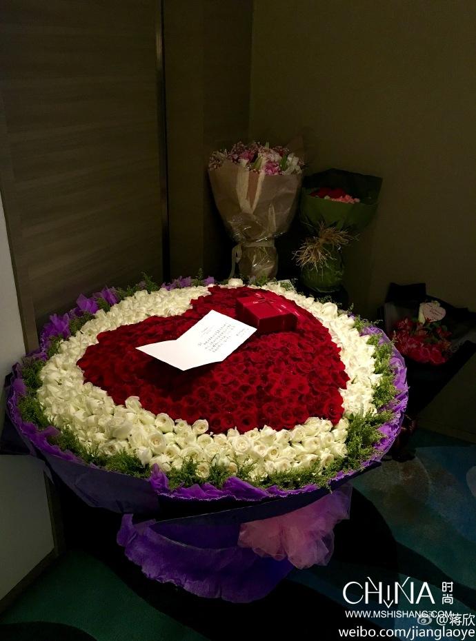 蒋欣向郑州捐款20万是真的吗,蒋欣樊胜美汇款