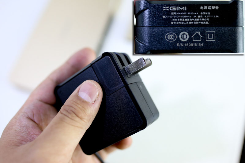 极米z4爵色支持激光翻页笔吗,极米z4爵色和极米z4air