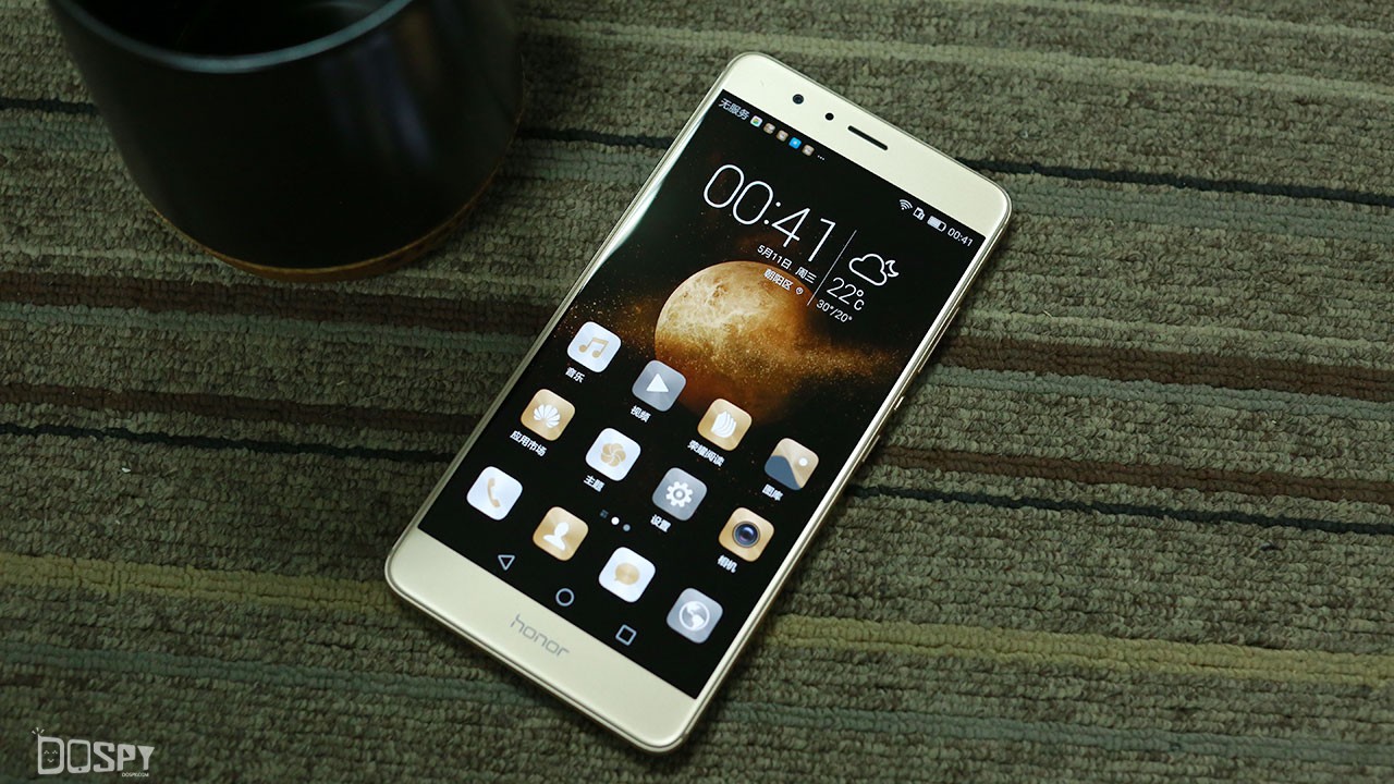 光荣v8屏幕高配和低配,光荣v8pro12.1英寸测评