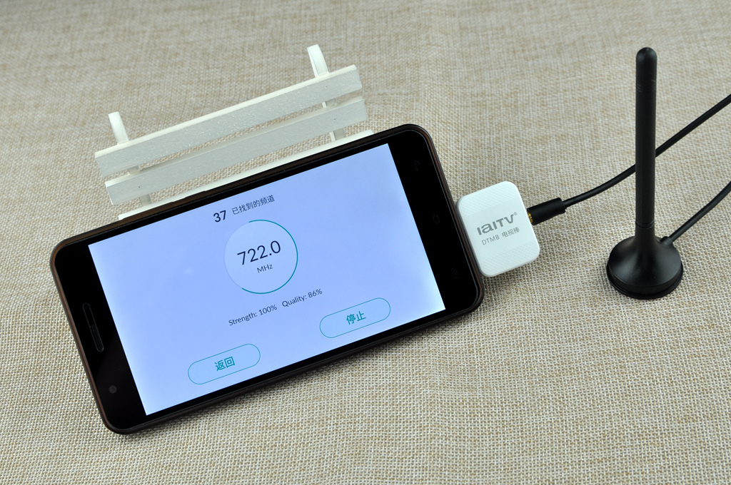 手机不用流量能看电视剧,手机不用流量能看电视台节目