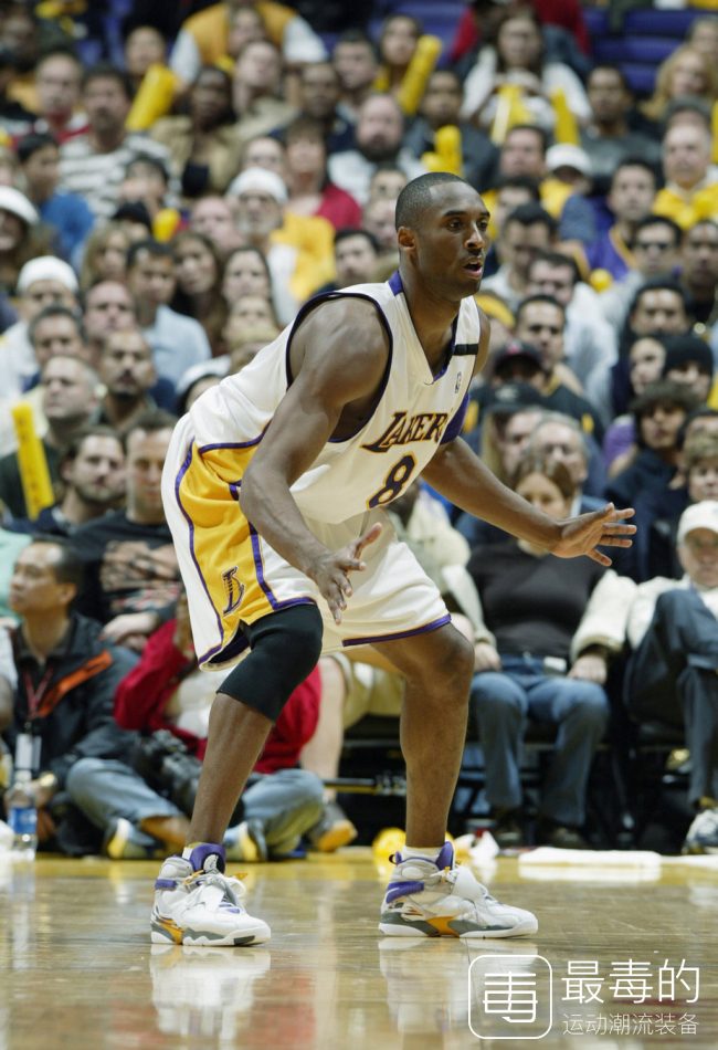 传奇落幕——科比职业生涯赛场球鞋完整回忆