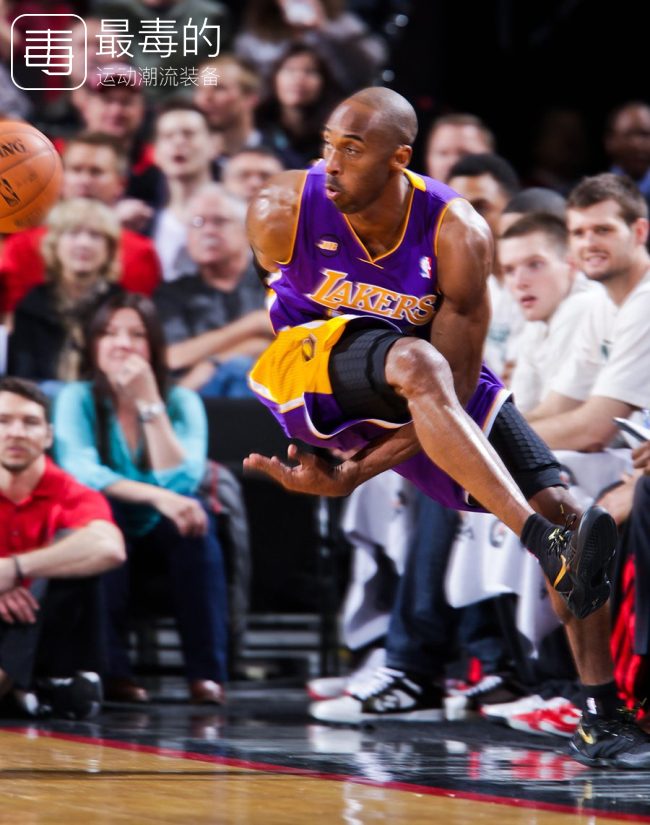 传奇落幕——科比职业生涯赛场球鞋完整回忆