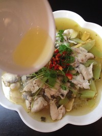 做酸菜鲈鱼教程视频,酸菜鲈鱼怎么做好吃又简单