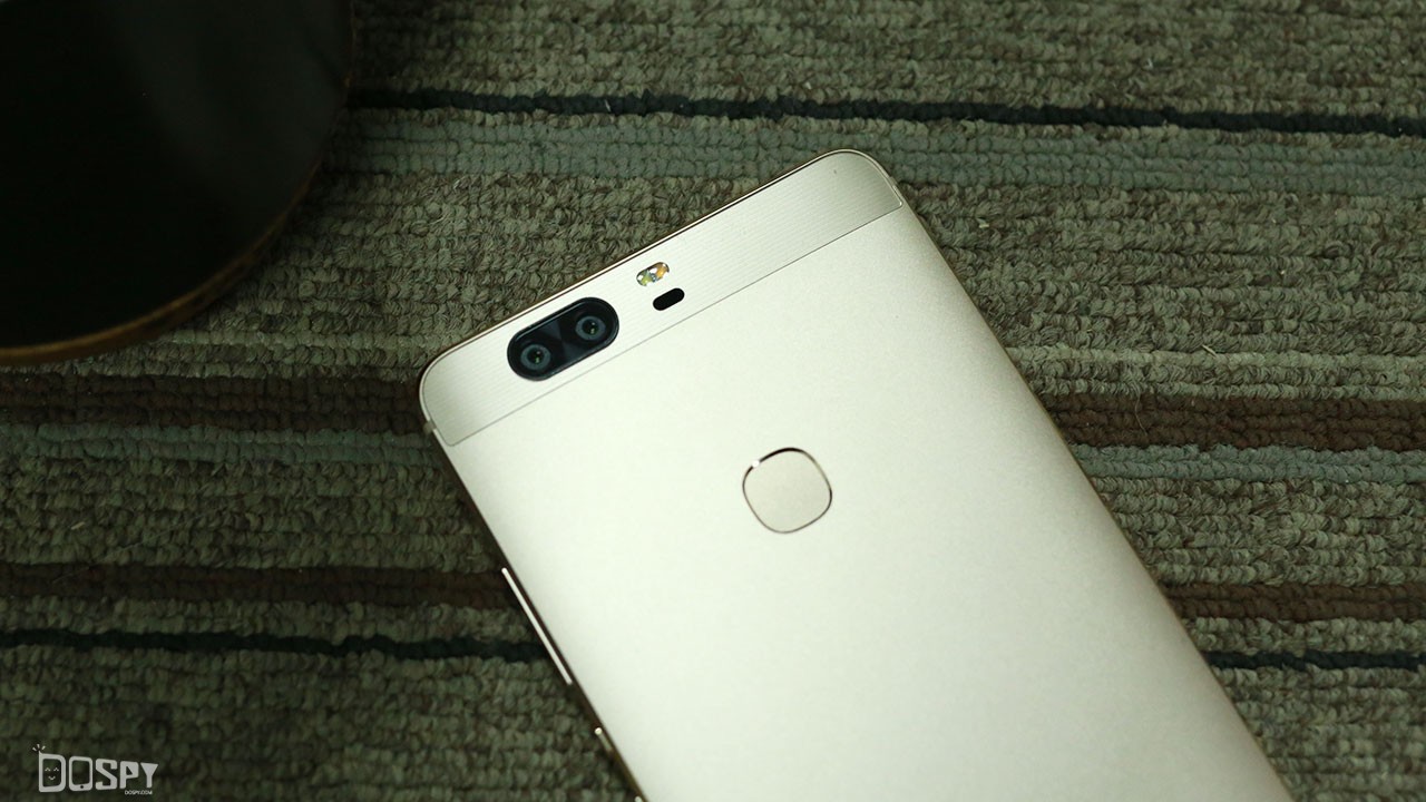 光荣v8屏幕高配和低配,光荣v8pro12.1英寸测评