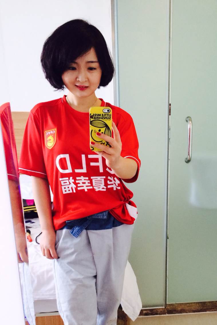 中国女足球迷助威打鼓,女足中国球迷打鼓助威