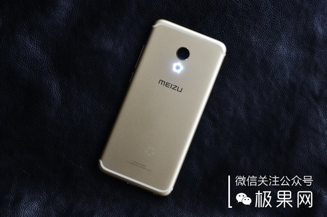 还在纠结买什么手机壳吗,还在纠结买什么东西